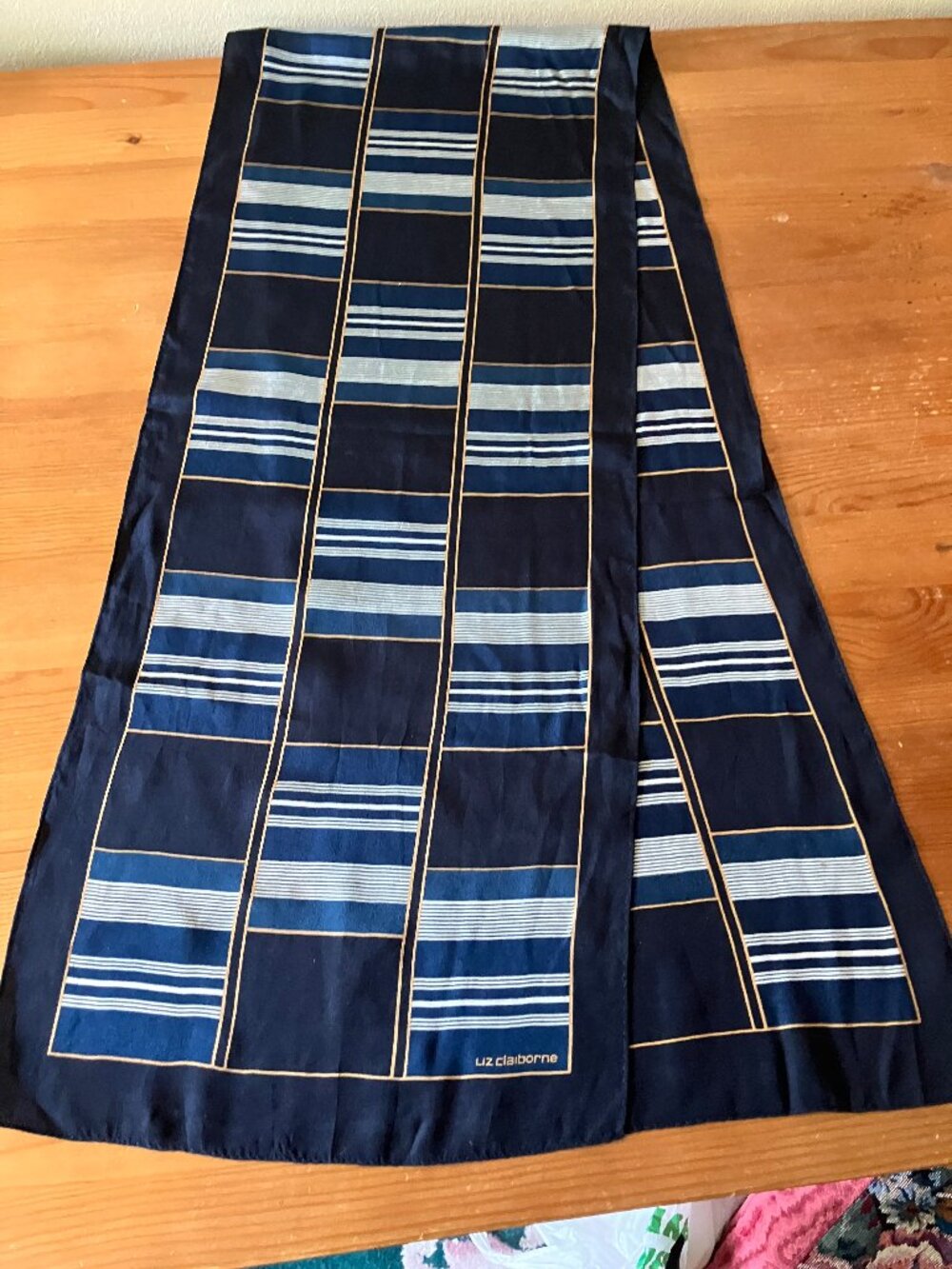 LIZ CLAIBORNE Ladies' Silk Scarf Multicolor Size 11x56"